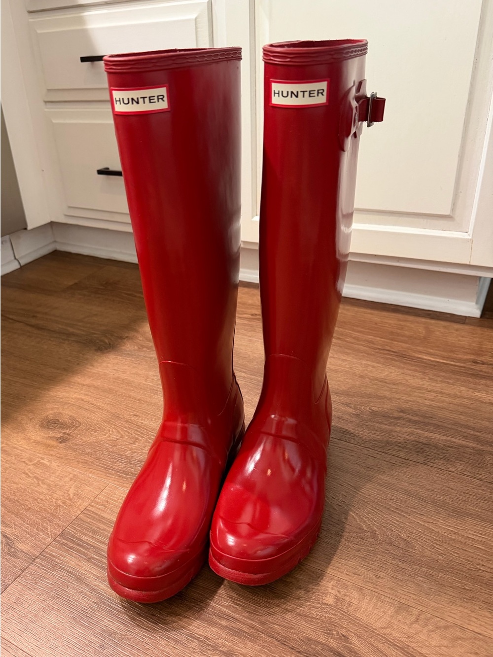 Hunter Tall Gloss Rain Boot